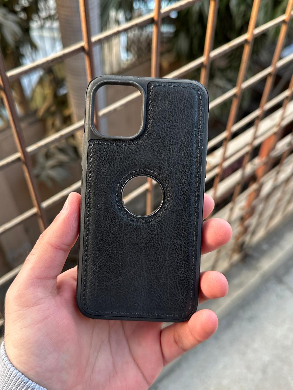 iPhone "11 Pro" Premium J-CASE Leather Case - Black