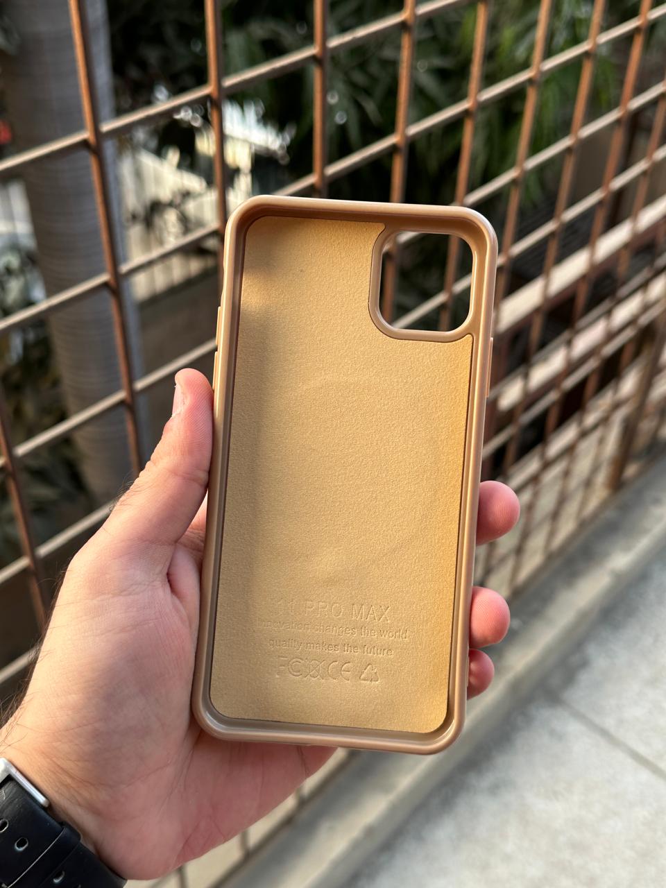 iPhone "11 Pro Max" Beats Premium MagSafe Case - Gold