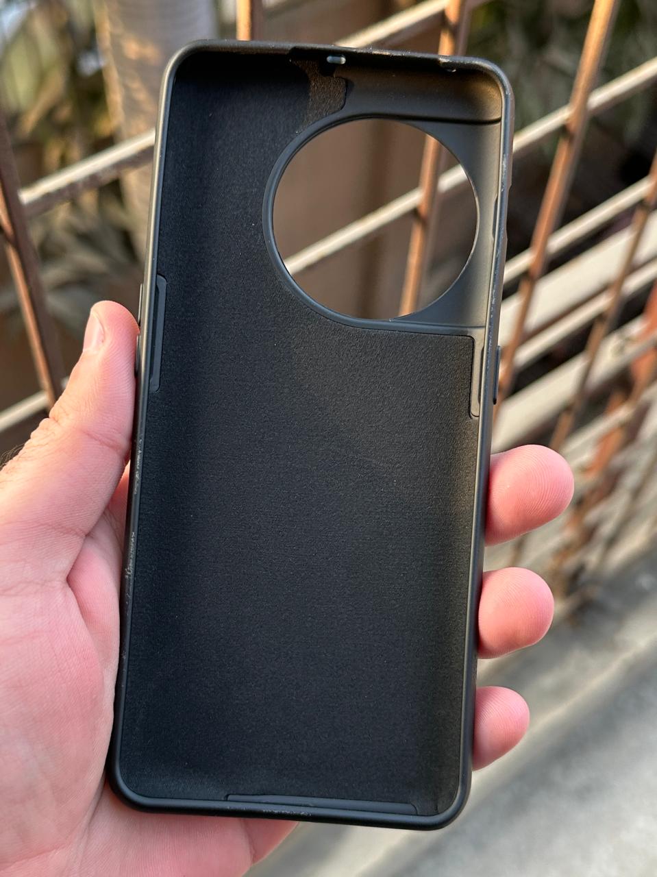 OnePlus "11" Premium Official Silicone Case - Black