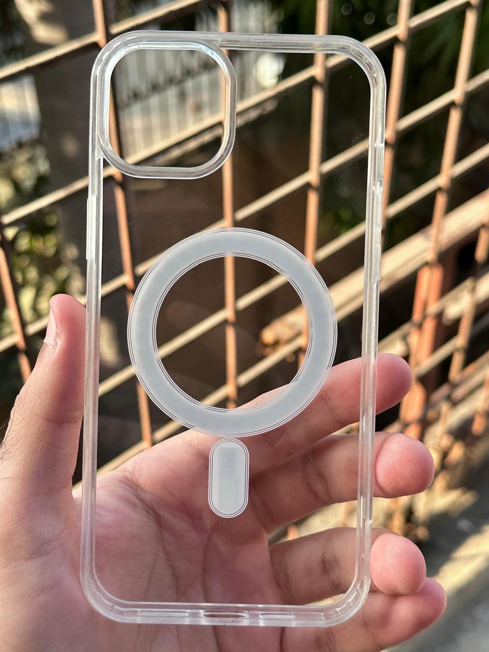 iPhone "15 Plus" BERLIA Premium MagSafe Transparent Case