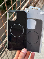 iPhone "12 Pro Max" Beats Premium MagSafe Case - Black