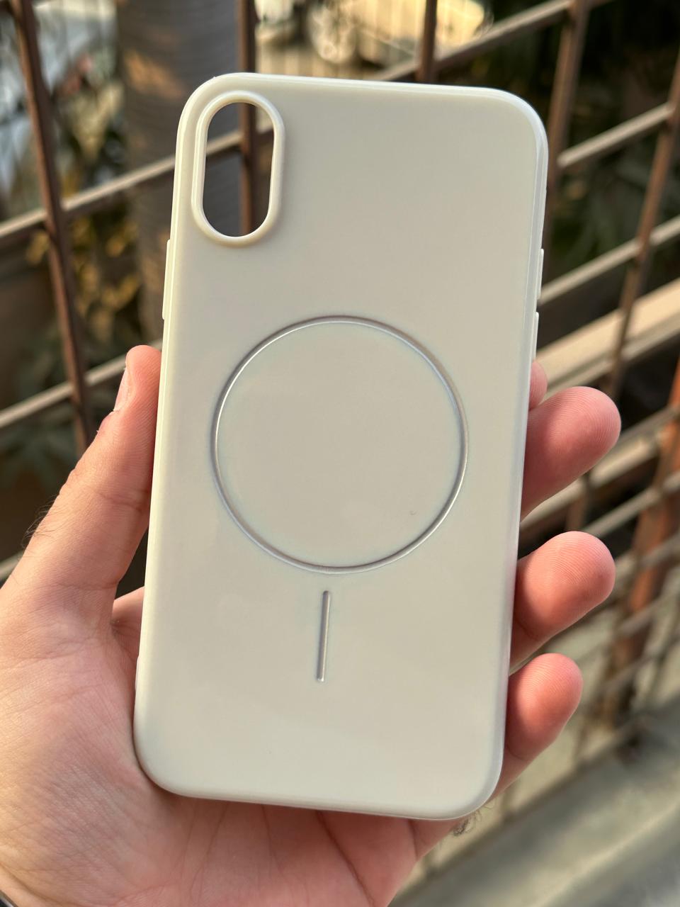 iPhone "XR" Beats Premium MagSafe Case - Summit Stone Secondary image