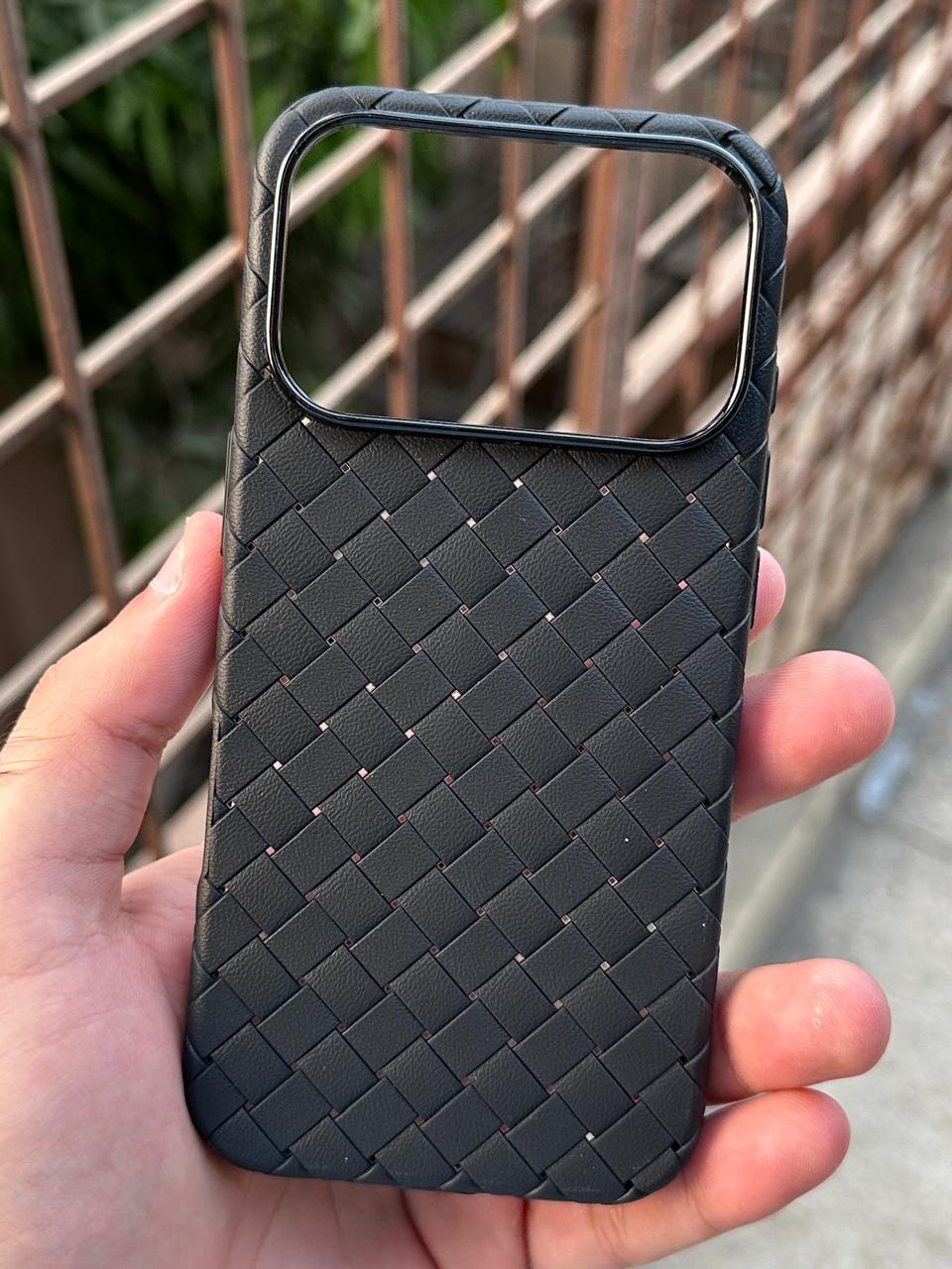 iPhone "17 Pro" Woven "Leather Feel" Case - Black